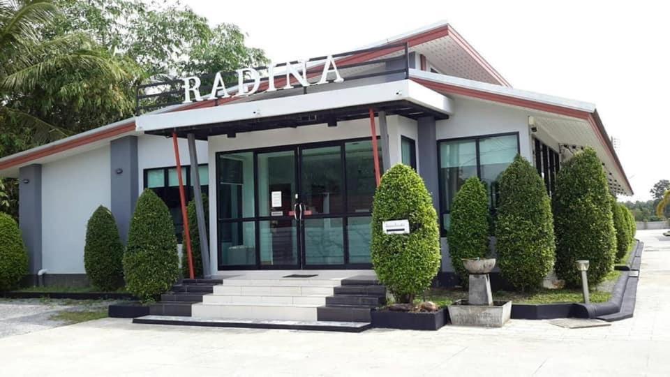 Radina Residence Nakhon Si Thammarat Zewnętrze zdjęcie